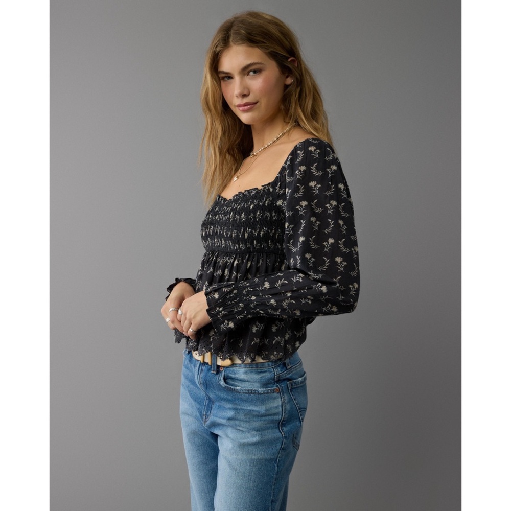American Eagle Outfitters Smocked Floral Blouse L
